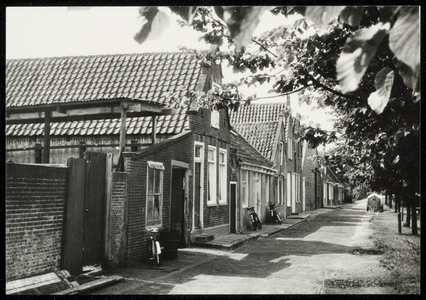 WAT050000609 Panden aan het Bloemendaal tussen de Niesenoortsburgwal en de Looiersbrug. Fotoverkenning Binnenstad ...