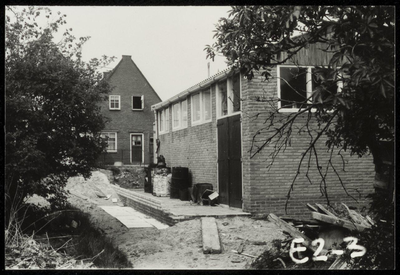 WAT050000622 Terrein tussen de Fluwelen Burgwal en de Kerkstraat. Fotoverkenning Binnenstad 1964-1965, nr. E2-3