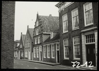 WAT050000678 Panden de Zarken, oostzijde. Fotoverkenning Binnenstad 1964-1965, nr. F2-12