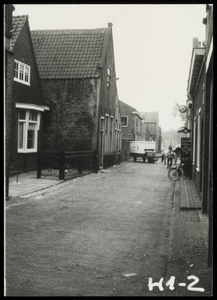 WAT050000735 Panden aan de Havenstraat, oostzijde. Fotoverkenning Binnenstad 1964-1965, nr. H1-2
