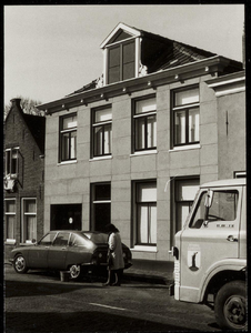 WAT050001153 Noordeinde 67, na de verbouwing in 1974