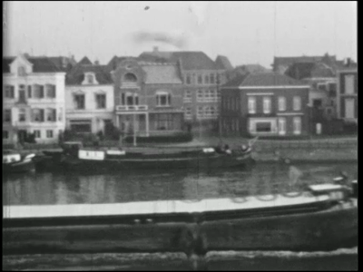 10531BB02250 Verslag van recreatieve uitstapjes naar Lochem, Burgers Dierenpark in Arnhem, Zwolle en Staphorst, met ...