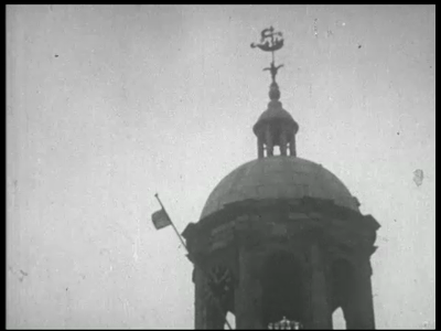 11798BB01830 Koningsfeesten Amsterdam en Enschede.Paleis op de Dam in Amsterdam, koningin Juliana. Gouden koets. Tocht ...