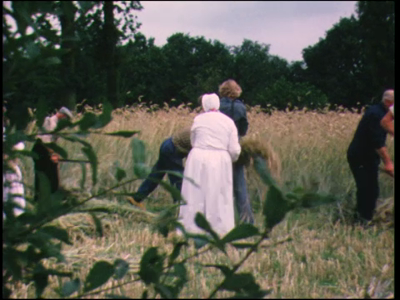 9810BB02176 Een film rond de 25e editie van het Sallandse oogstfeest Stöppelhane in Raalte, met beelden van ...