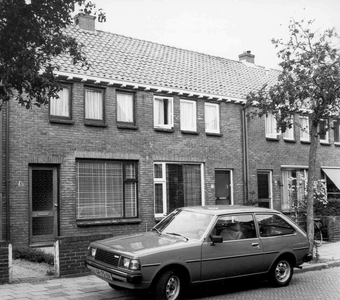 22298 FD016859 Zonnebloemstraat 21-23-25., 1981
