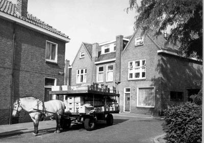 22303 FD016864 Zonnebloemstraat/Begoniastraat 39-39a-41., 1979
