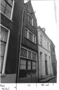 11224 36-38: voorgevel 1897. 40: voorgevel gewijzigd in 1919., 01-07-1982