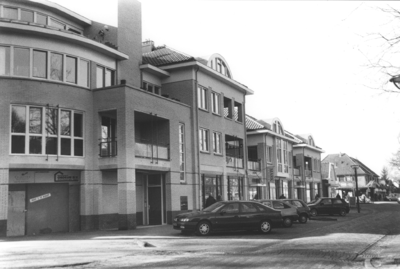 18031 Woon- en winkelcentrum Schalk-Staete ., 01-03-2001