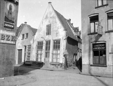 420 Muggeplein. Logement de Vriendschap., 01-01-1920 - 01-01-1948