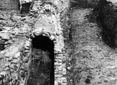 1376 Opgraving riool+bestrating, 01-06-1979 - 30-06-1979