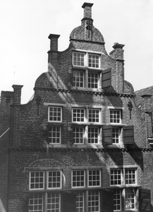 4177 , 01-07-1988 - 01-09-1988