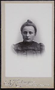 60 Carte de Visite van Mina Overbosch (Epe)., 1894-01-01