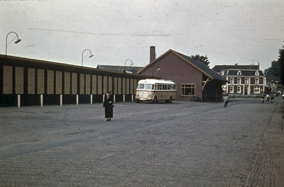 12-5-15 Het voormalige busstation van de Gelderse Tramwegen (GTW)