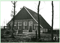 1095-14-355 Deze boerderij werd ooit bewoond door broer en zus Braakman, maar rond 1930-'40 afgebroken en vervangen ...