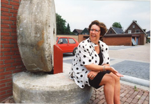1095-17-0661 Annemarie Jorritsma-Lebbink, minister van Verkeer en Waterstaat, was even terug op haar geboortegrond. Ze ...