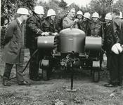 1095-25-0117 De brandweer kreeg nieuw materieel