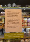 NL-DtcSARA_1628_0026 Aanplakbiljet met oproep voor samenwerking in supermarkt Plus