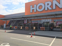 NL-DtcSARA_1628_0059 Geen tegenliggers bij ingang Hornbach