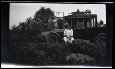 663-0088 Familie Beelaerts van Blokland maakt een fietsrondje in de buurt van de kiezelberg, 08-1928