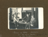 12-0016 Hettie en Herman met hun pleegkinderen Leo van der Matten en Corrie Vroolijk, 1914