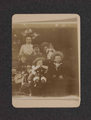 1614-0015-01 Familie d'Yvoy, ca. 1900