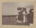 1618-0005-02 Kinderen op een boot, ca. 1900
