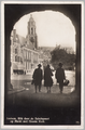 1471 Arnhem, Blik door de Sabelspoort op Markt met Groote Kerk, 1931-06-19