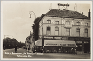 4452 Cafe-Restaurant De Passage Arnhem Velperplein 21a, ca. 1950