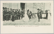 4617 Bezoek van H.H. M.M. de Koninginnen op Bronbeek, 22-07-1899
