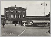 5588-0011 Arnhem, Station, ca. 1920