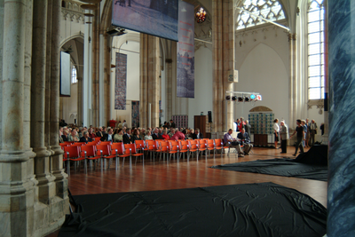 13593 Tentoonstelling: Metamorfose van een stad. Arnhem 1934-1964, 10-09-2004