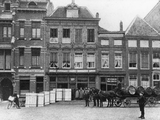 8079 Markt, 1920-1930