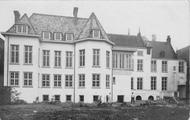 8174 Markt, 1927