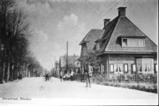 13538 Rheden, Dorpsstraat, ca. 1930
