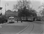 2132 Arnhem Tram en bus op het Willemsplein, 1937