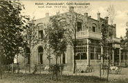 839 Velp (G.) Hotel: Pannekoek , Café-Restaurant, Zutph. straat, Teleph. interc. 427, 1900-1930