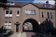 1077 Broekstraat, 1980-1985