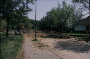 1011 Bronbeeklaan, 2000 - 2002