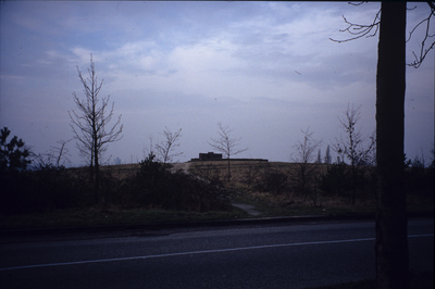 1617 Burgemeester Bloemersweg, 1990 - 2000