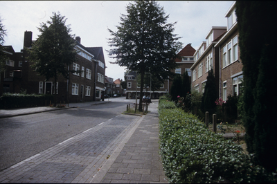 1618 Zaslaan, 1990 - 2000