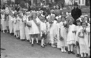 933 Inhalen pastoor Schaars, 26-05-1945