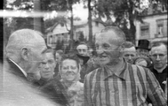 940 Inhalen pastoor Schaars, 26-05-1945