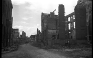 1226 Arnhem verwoest, 1945