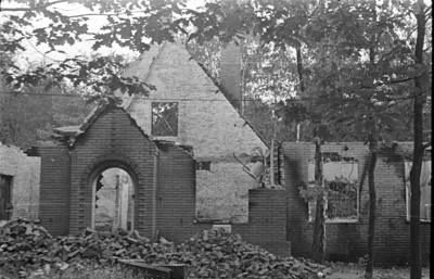 186 Arnhem verwoest, mei 1940