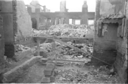 55 Arnhem verwoest, 1945