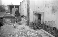 67 Arnhem verwoest, 1945