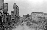 458 FOTOCOLLECTIES - DRIESSEN / RAAYEN, 1945