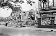 563 FOTOCOLLECTIES - DRIESSEN / RAAYEN, 1945