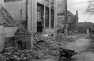 651 FOTOCOLLECTIES - DRIESSEN / RAAYEN, Juni 1945
