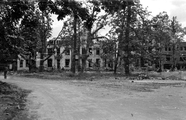 673 FOTOCOLLECTIES - DRIESSEN / RAAYEN, 01-09-1944 t/m 30-06-1945